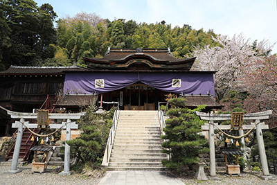 竹生島神社